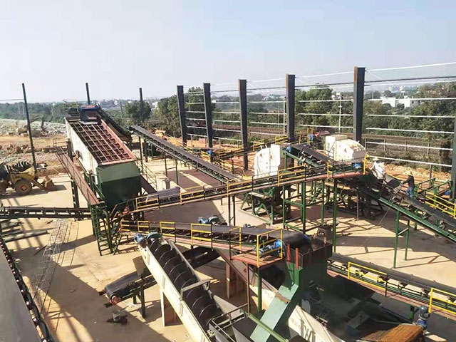 湖南長沙固定式建筑垃圾處理設備安裝現場